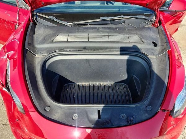2022 TESLA MODEL Y — Engine bay