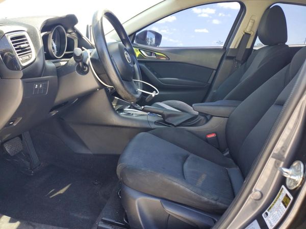 2016 MAZDA 3 SV/Base