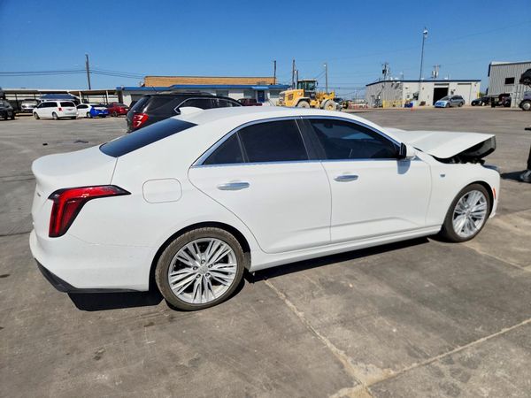 2021 CADILLAC CT4 Premium Luxury