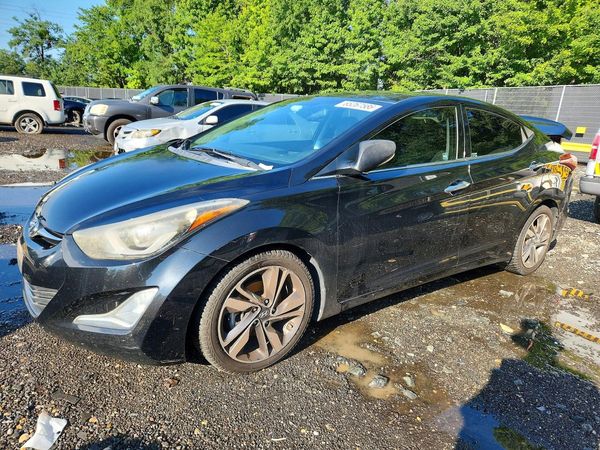 2014 HYUNDAI ELANTRA