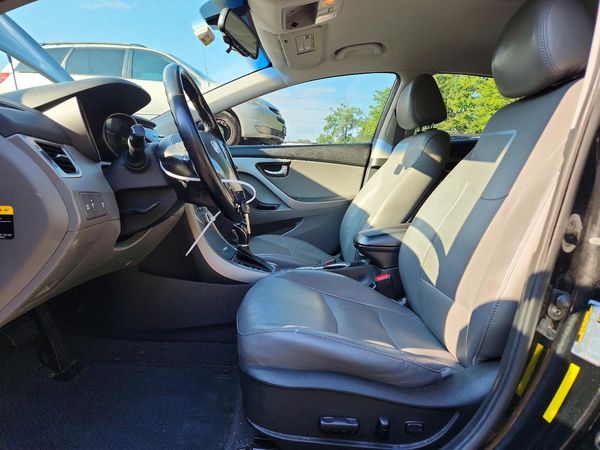 2014 HYUNDAI ELANTRA