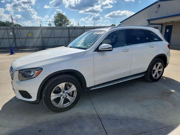 2016 MERCEDES-BENZ GLC GLC300