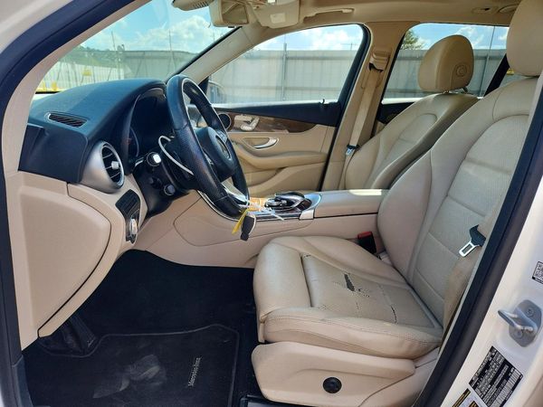 2016 MERCEDES-BENZ GLC GLC300
