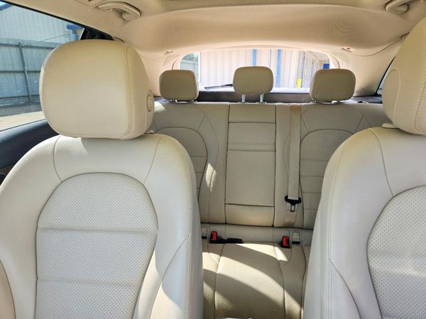2016 MERCEDES-BENZ GLC GLC300