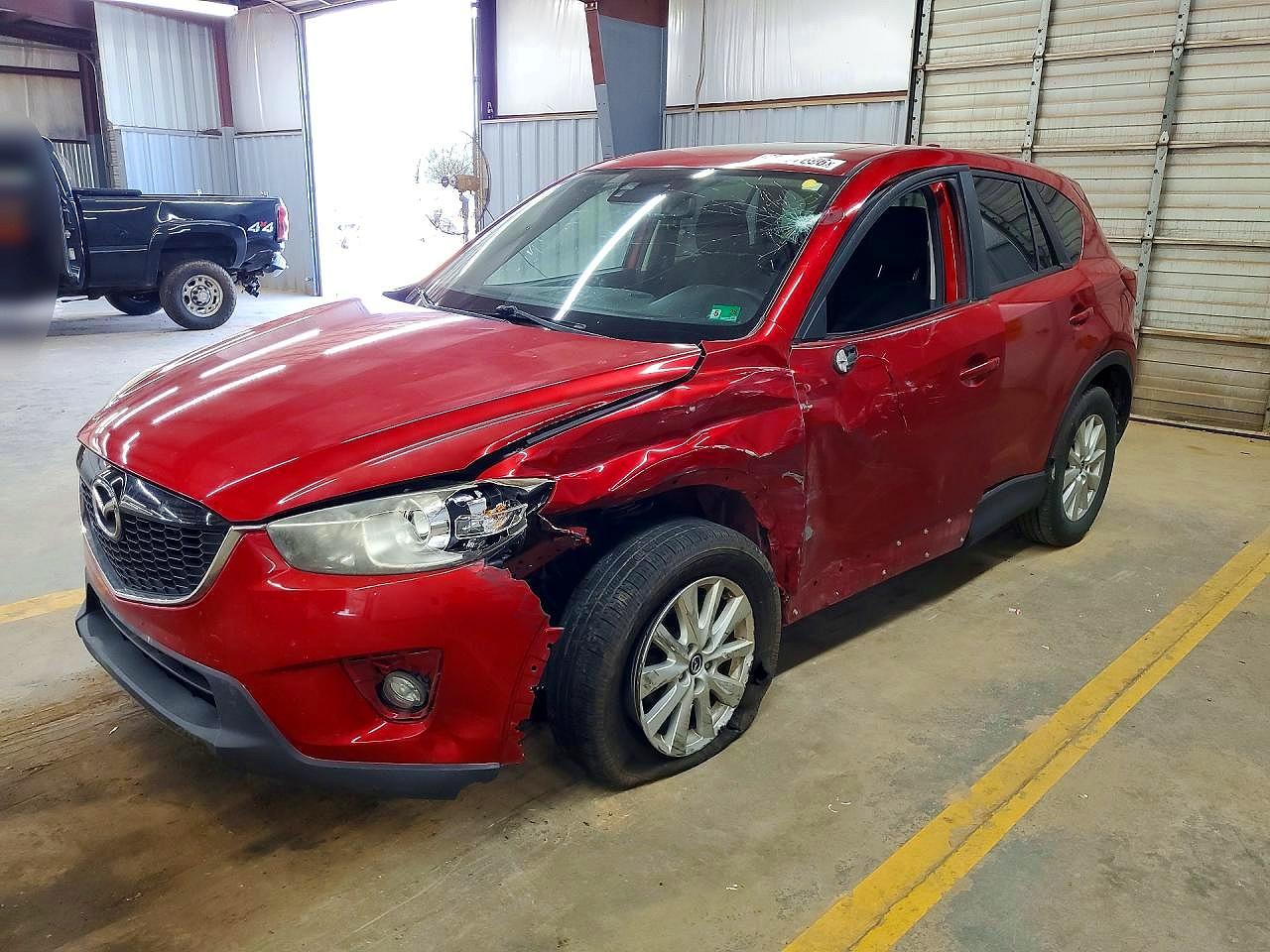 2014 MAZDA CX-5 Touring/GS — Front 3/4