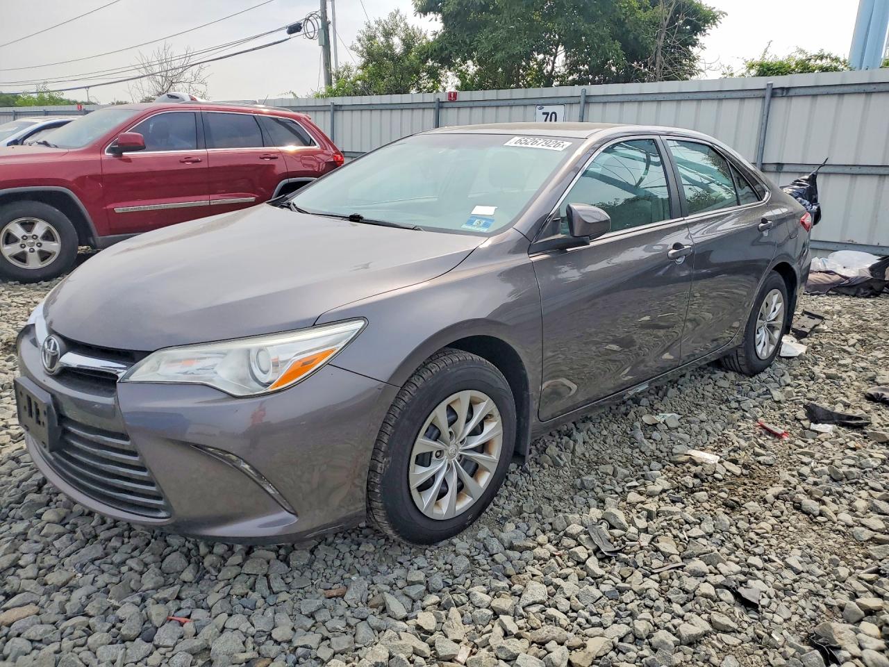 2016 TOYOTA CAMRY