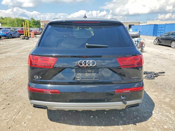 2018 AUDI Q7 quattro Premium — DIRR