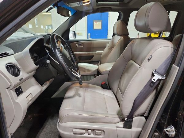 2013 HONDA PILOT TOURING — DENT