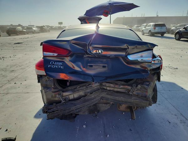 2017 KIA FORTE