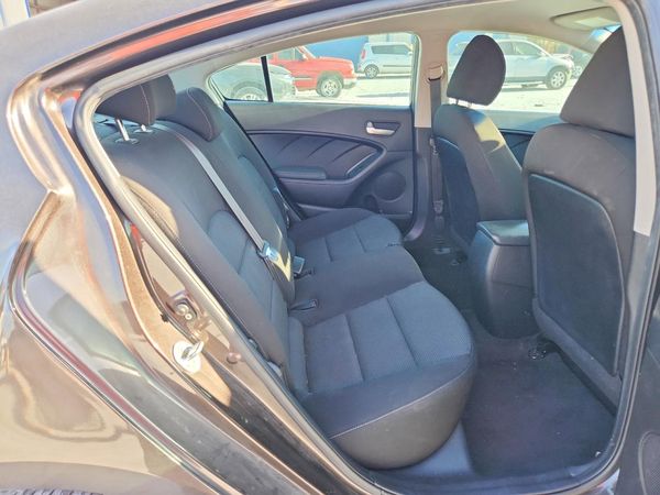 2017 KIA FORTE