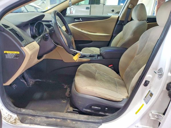 2014 HYUNDAI SONATA GLS/ GLS Popular
