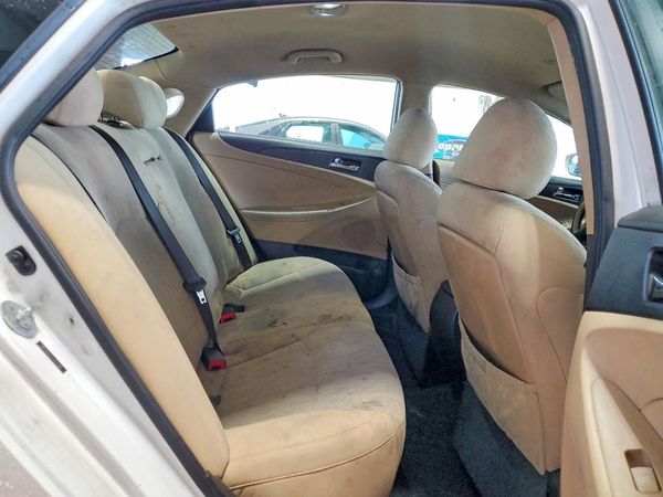 2014 HYUNDAI SONATA GLS/ GLS Popular