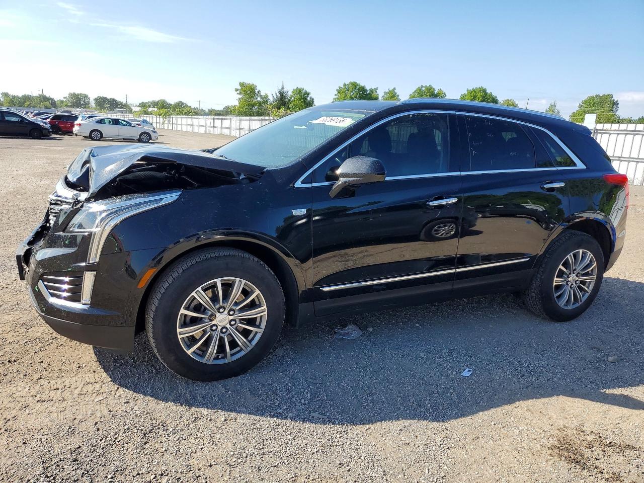 2017 CADILLAC XT5