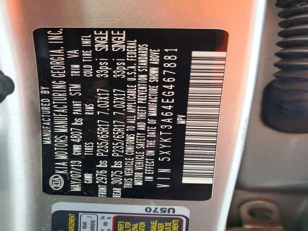 2014 KIA SORENTO Base/ LX