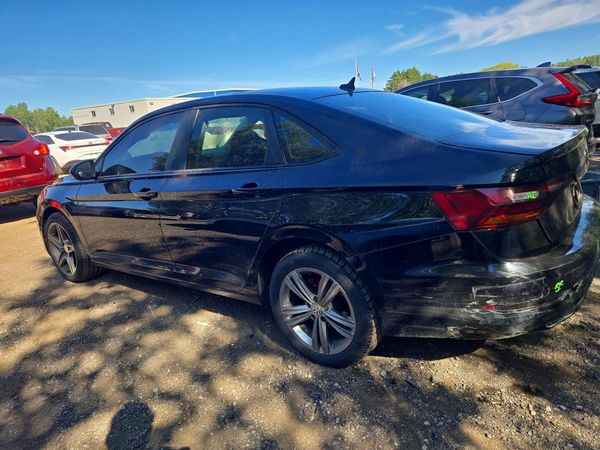 2019 VOLKSWAGEN JETTA SEL