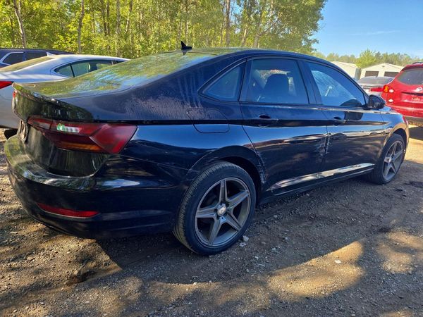 2019 VOLKSWAGEN JETTA SEL