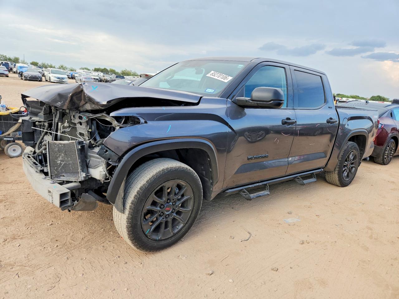 2023 TOYOTA TUNDRA