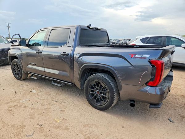 2023 TOYOTA TUNDRA