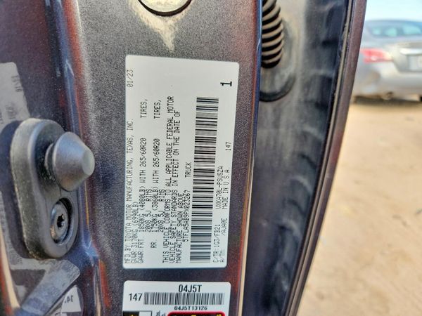 2023 TOYOTA TUNDRA