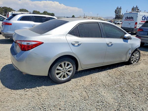 2015 TOYOTA COROLLA