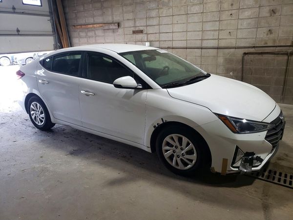 2019 HYUNDAI ELANTRA SE — Passenger 3/4
