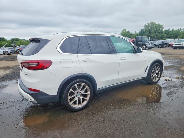 2023 BMW X5