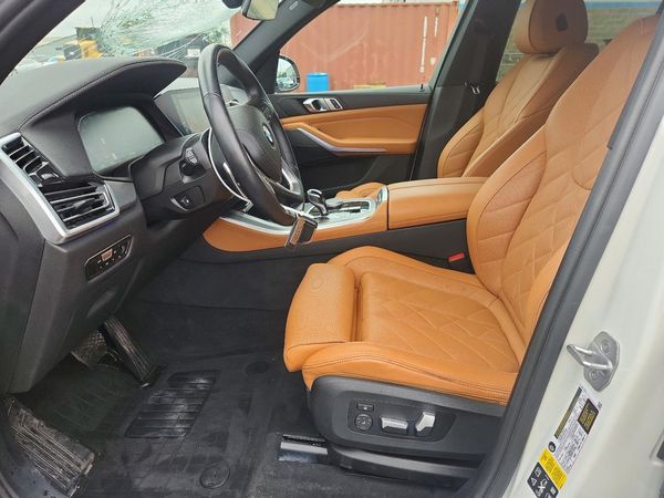 2023 BMW X5