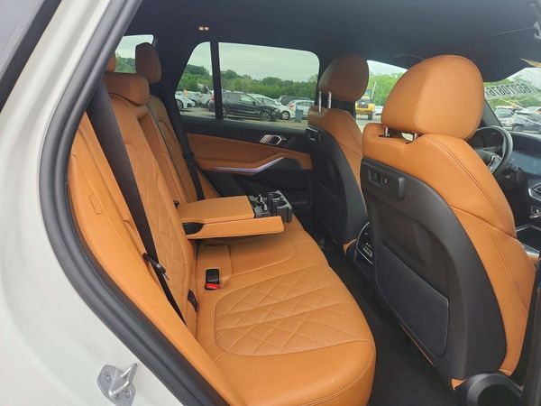 2023 BMW X5