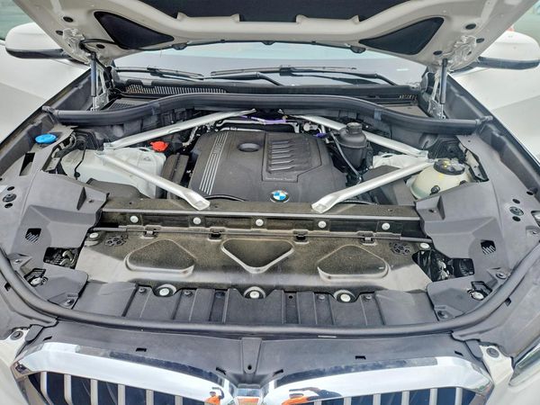 2023 BMW X5