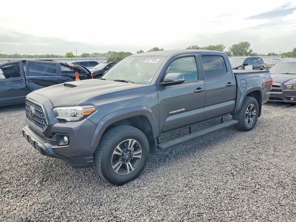 2019 TOYOTA TACOMA SR5