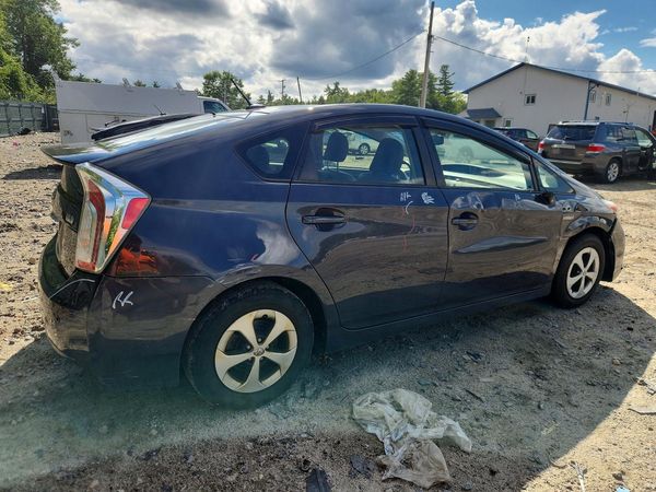 2012 TOYOTA PRIUS
