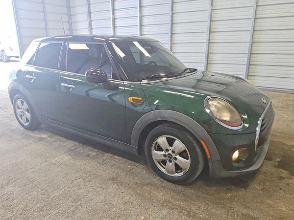 2015 MINI COOPER