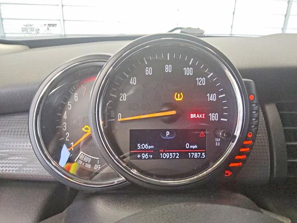 2015 MINI COOPER