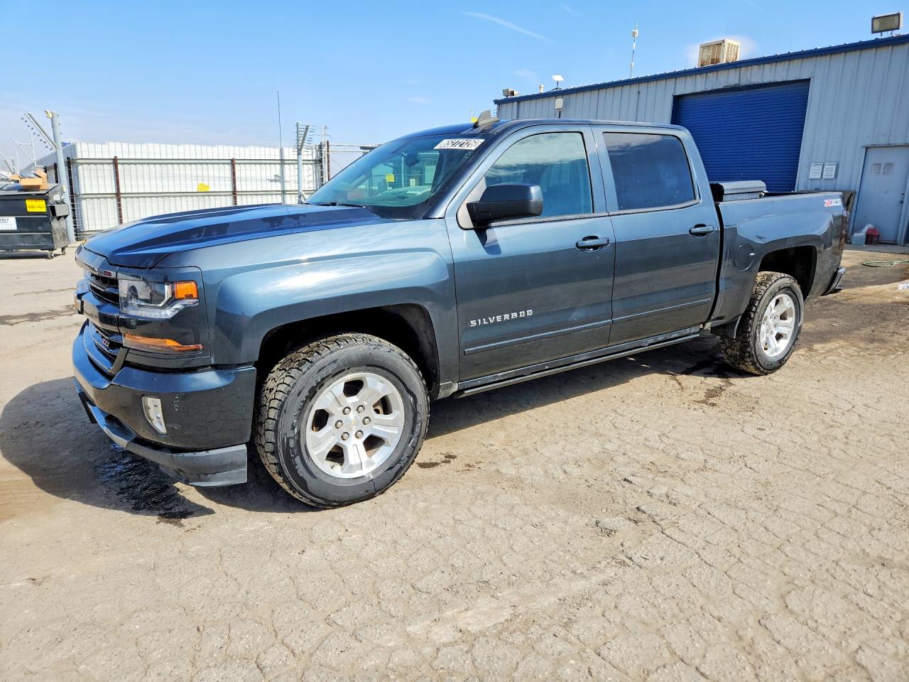 2017 CHEVROLET SILVERADO LT