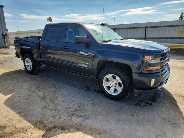 2017 CHEVROLET SILVERADO LT