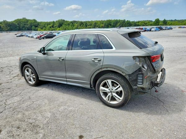 2021 AUDI Q3