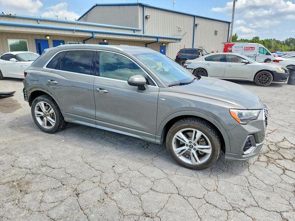 2021 AUDI Q3