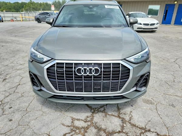 2021 AUDI Q3