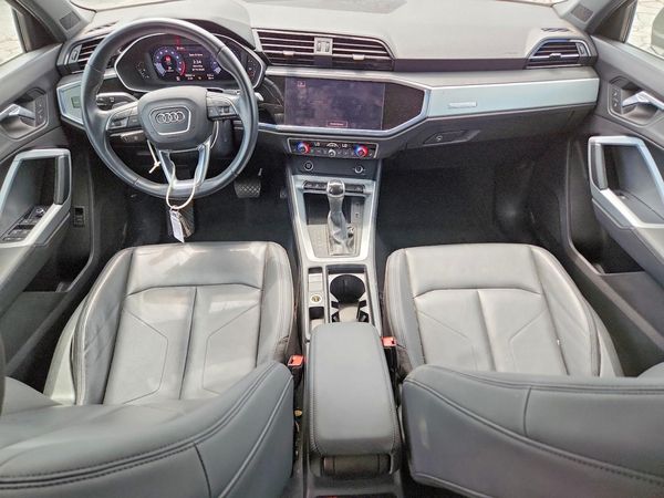2021 AUDI Q3