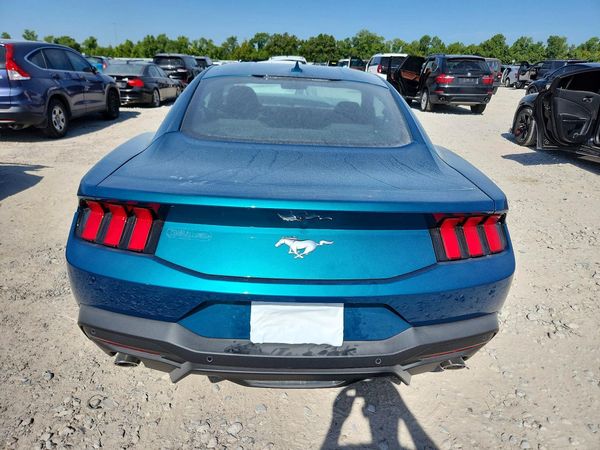 2026 FORD MUSTANG