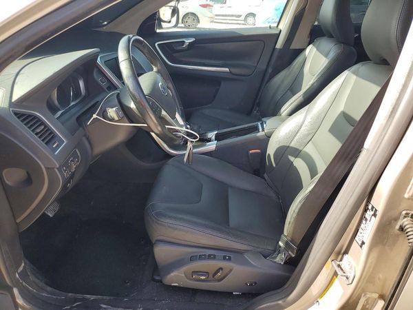 2016 VOLVO XC60 SV33 Premier