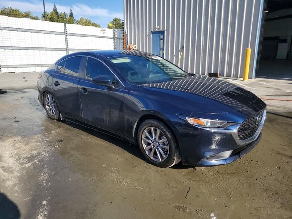 2020 MAZDA 3