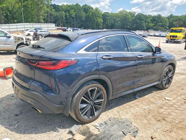 2022 INFINITI QX55 Essential