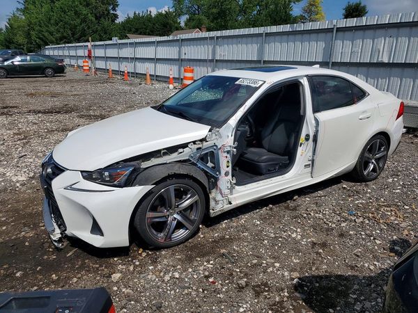 2018 LEXUS IS