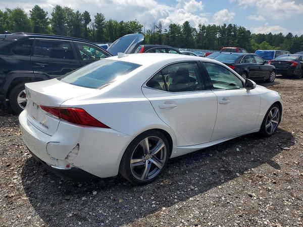 2018 LEXUS IS