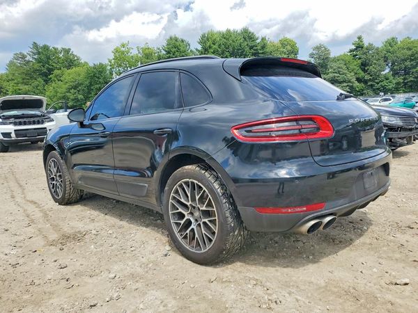 2018 PORSCHE MACAN Macan S