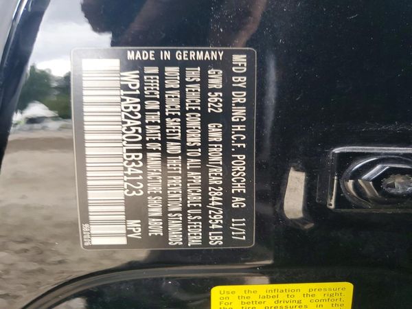 2018 PORSCHE MACAN Macan S