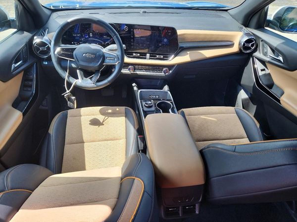 2025 CHEVROLET EQUINOX Active