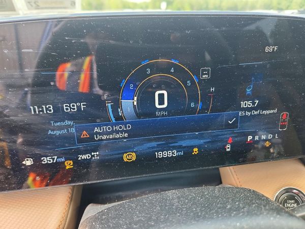2025 CHEVROLET EQUINOX Active
