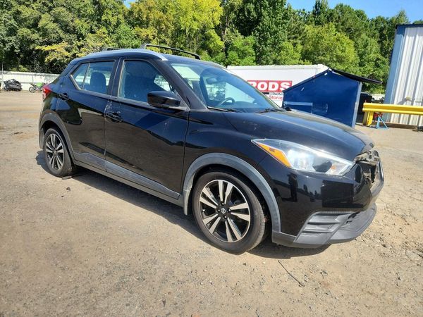 2019 NISSAN KICKS